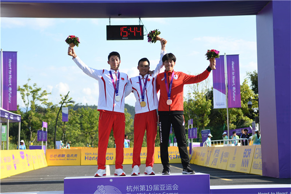 杭州亚运会纳米体育贵州首金！贵州运动员米久江山地自行车夺冠！(图2)