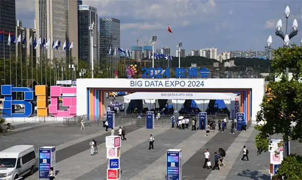 1754897767438907.png 1.png