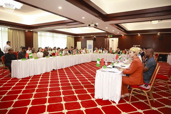 贵州仁怀：酱酒“借船出海” 座谈会撬开非洲市场新机遇_fororder_640 (2)