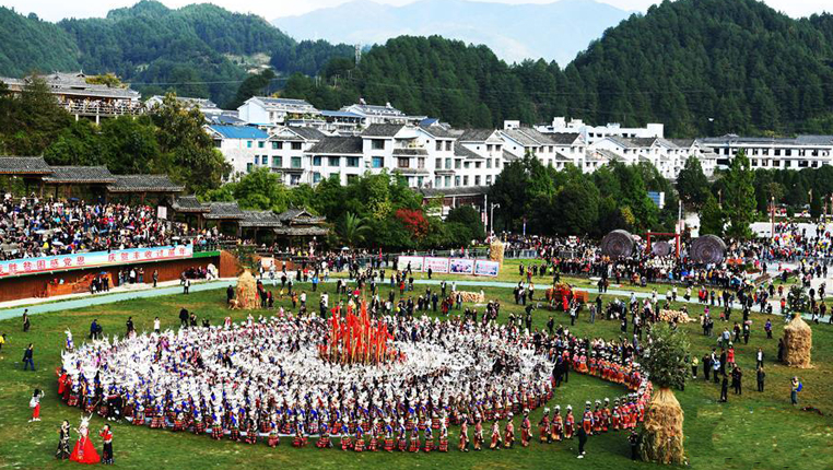 贵州雷山：苗族群众欢度苗年