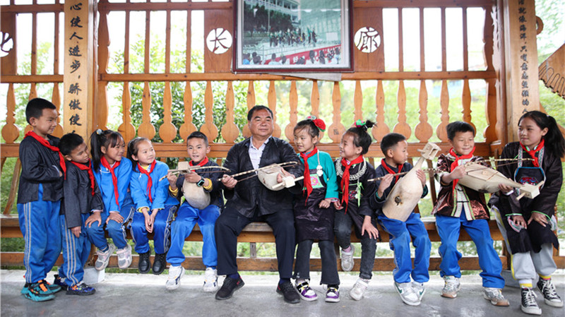 貴州丹寨：古瓢舞進校園