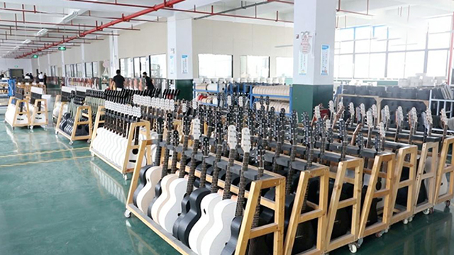 贵州正安：东西部协作助吉他产业走向世界