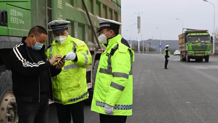 贵州黔南：多部门协作整治交通安全隐患